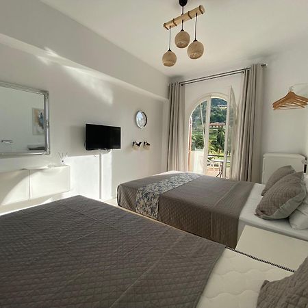 Navy Apartment With Mountain View &Private Parking Vátos 외부 사진