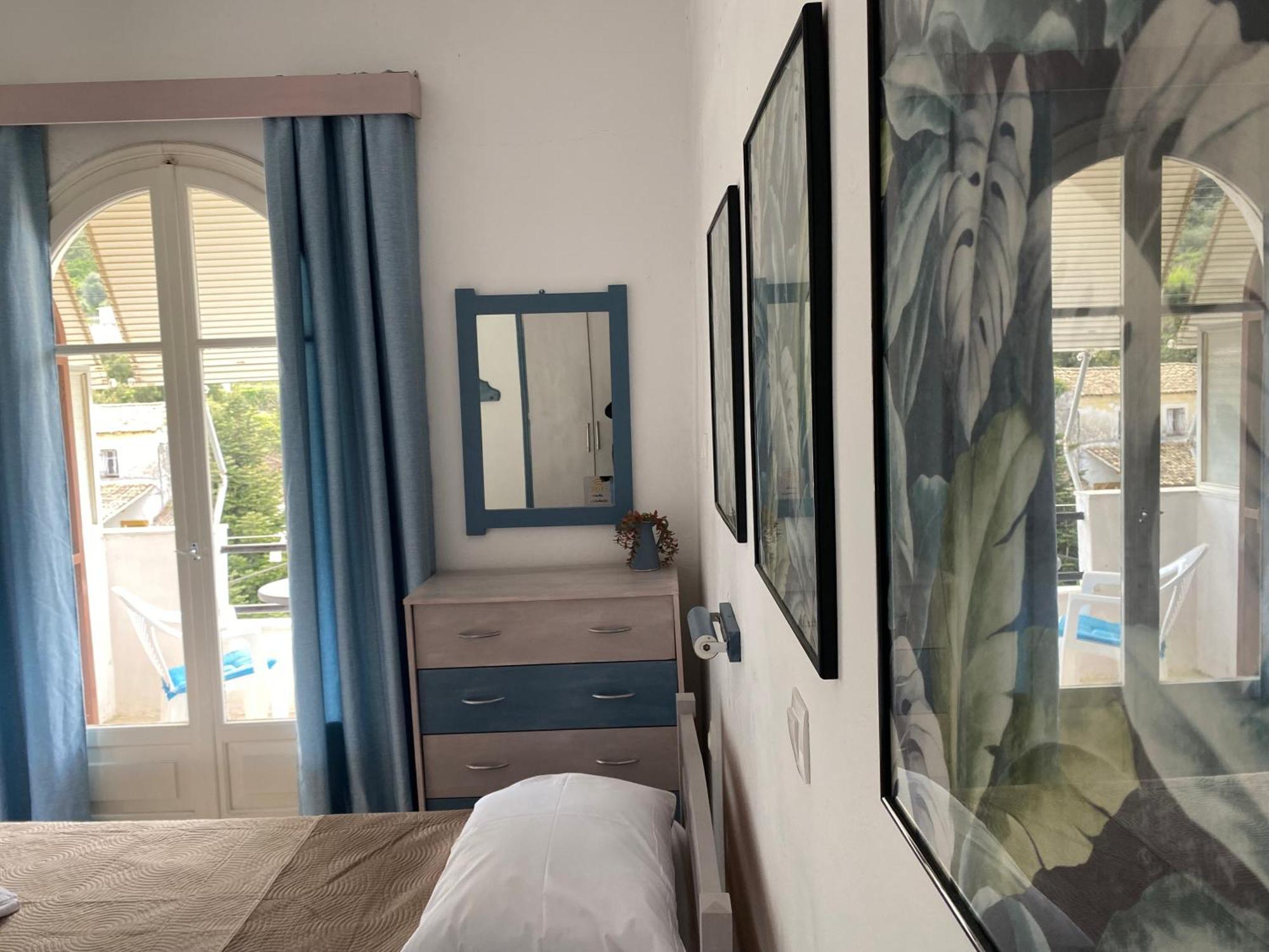 Navy Apartment With Mountain View &Private Parking Vátos 외부 사진